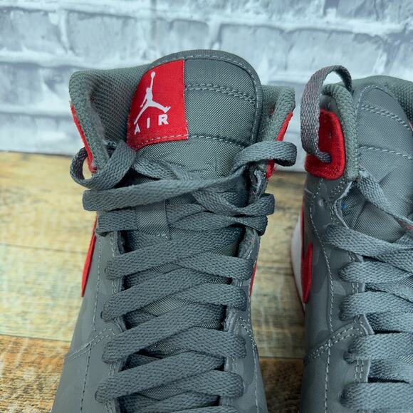 Nike Air Jordan 1 Mid Retro BG Camo River Rock Black Red 822858-032 Youth 7Y - Picture 6 of 11